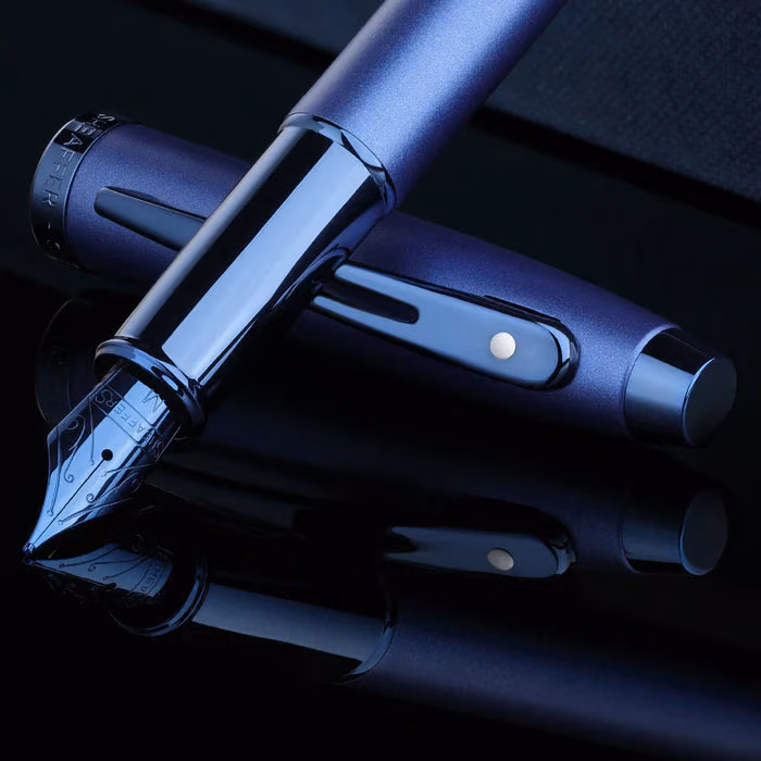 Sheaffer 100 9371 Satin Blue Fountain Pen With PVD Blue Trim - Medium image 4