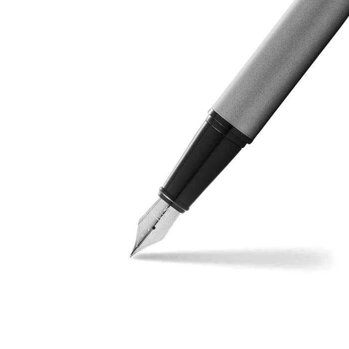 Sheaffer 300 Matte Gray Fountain Pen with Black Trim image 2