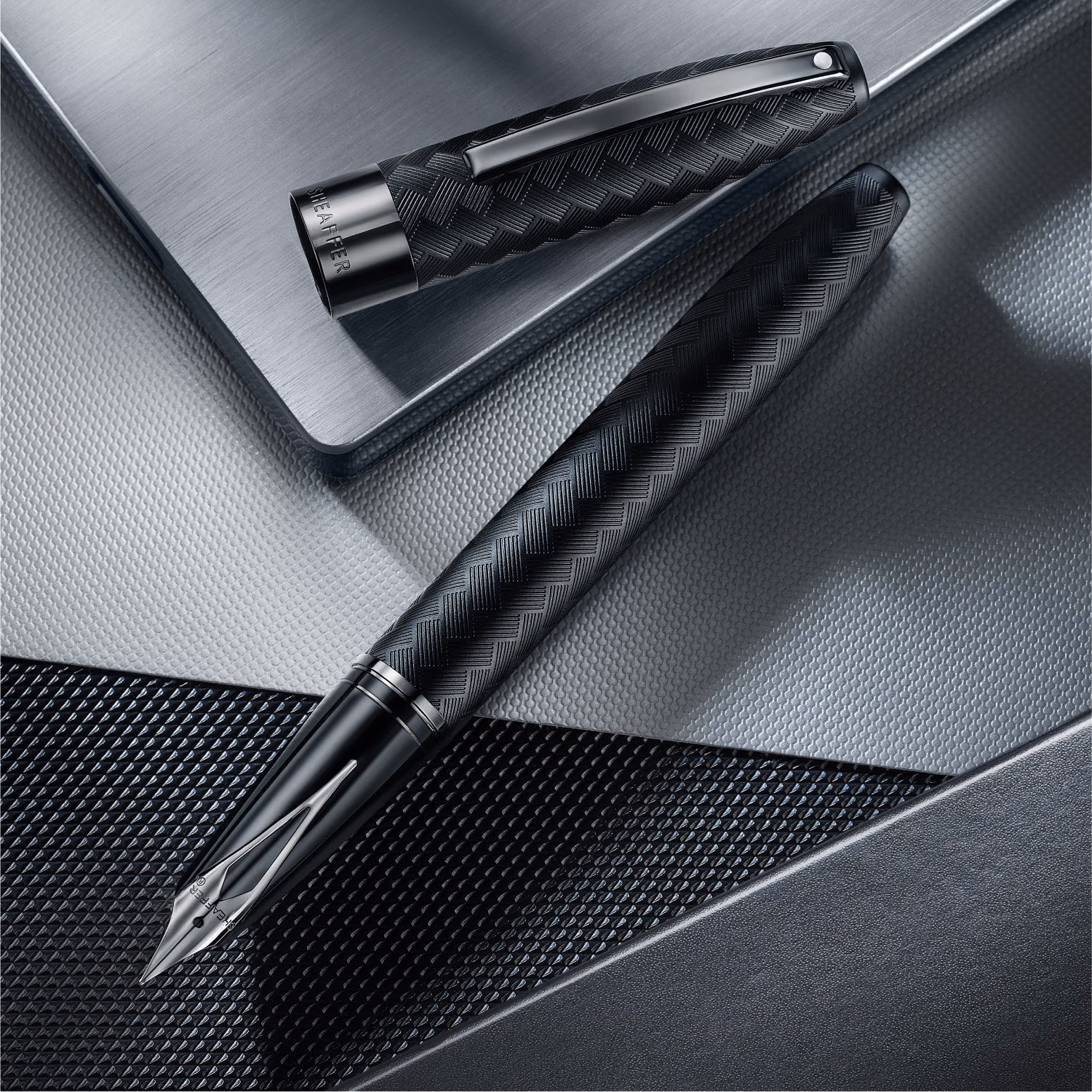 Sheaffer Legacy Chevron Fountain Pen image 2