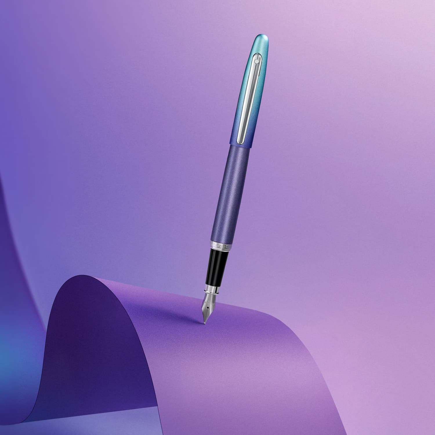 Sheaffer VFM VFM Expressions Blue Purple Pearlised Gradient Chrome-Plated Trims Fountain Pen image 2
