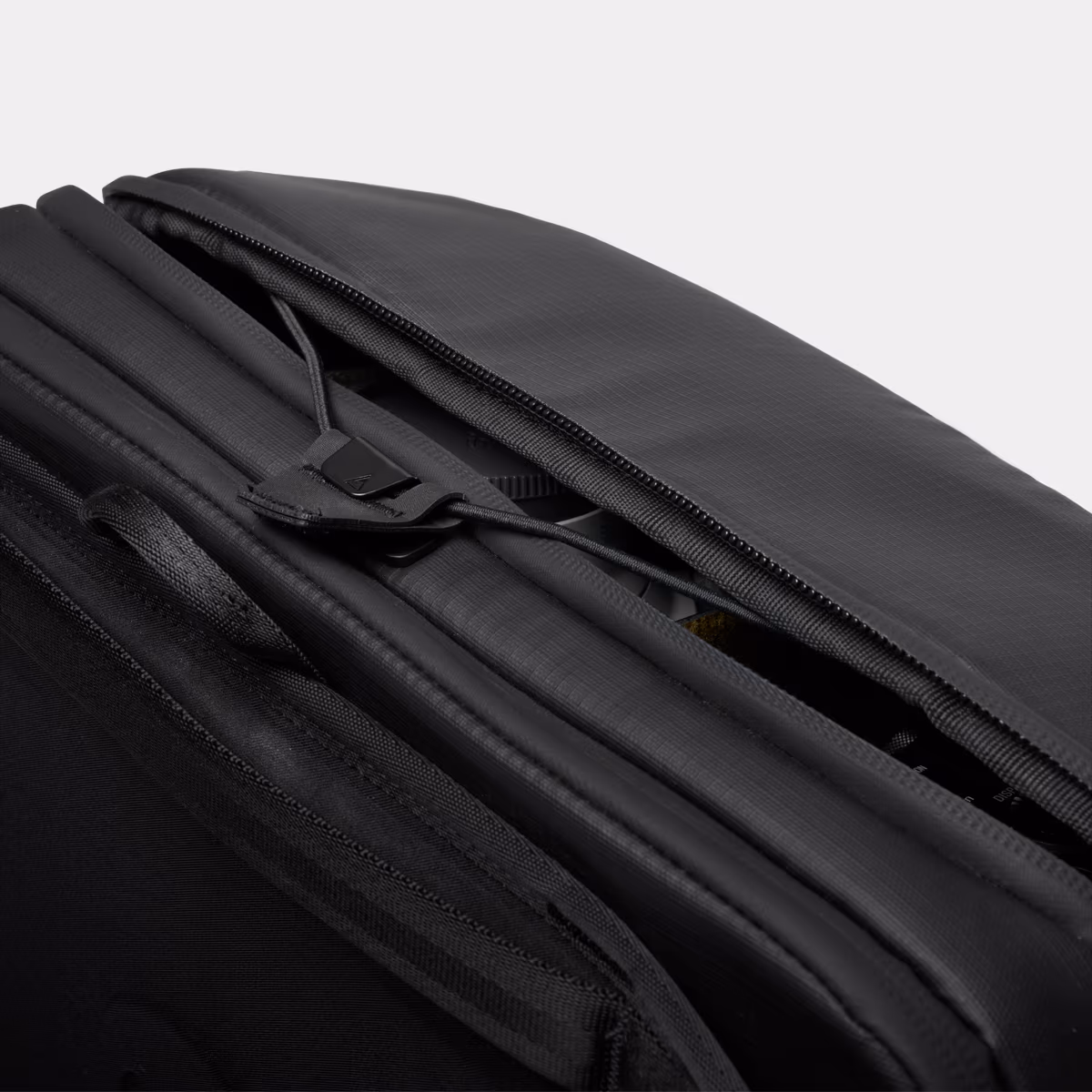 Custom Black - Nomatic McKinnon Camera Sling 5L