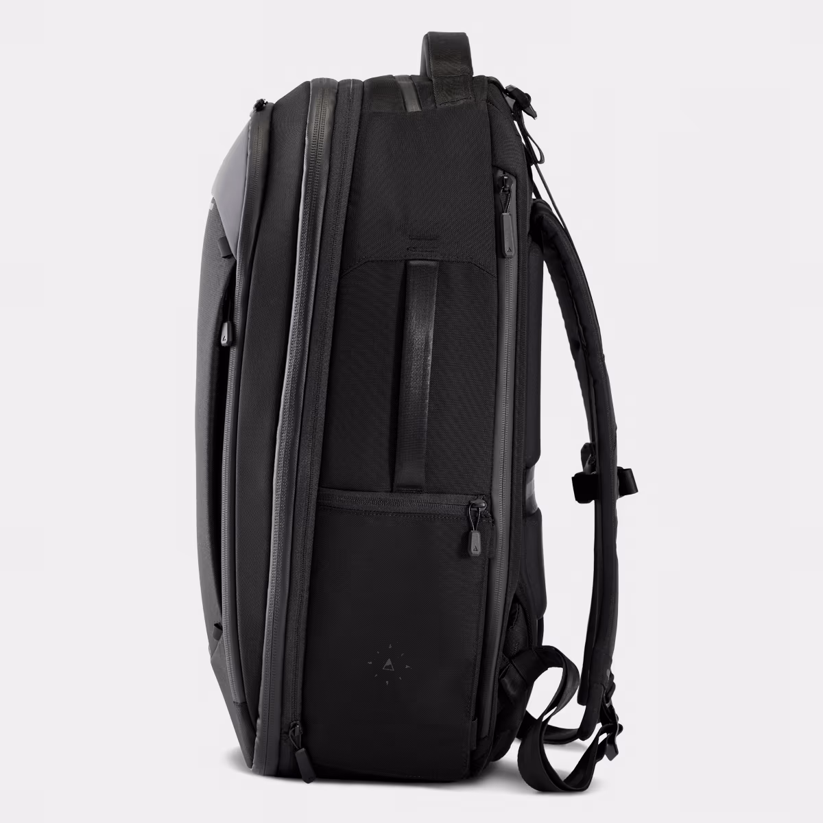 Custom Nomatic Navigator Travel Backpack 32L