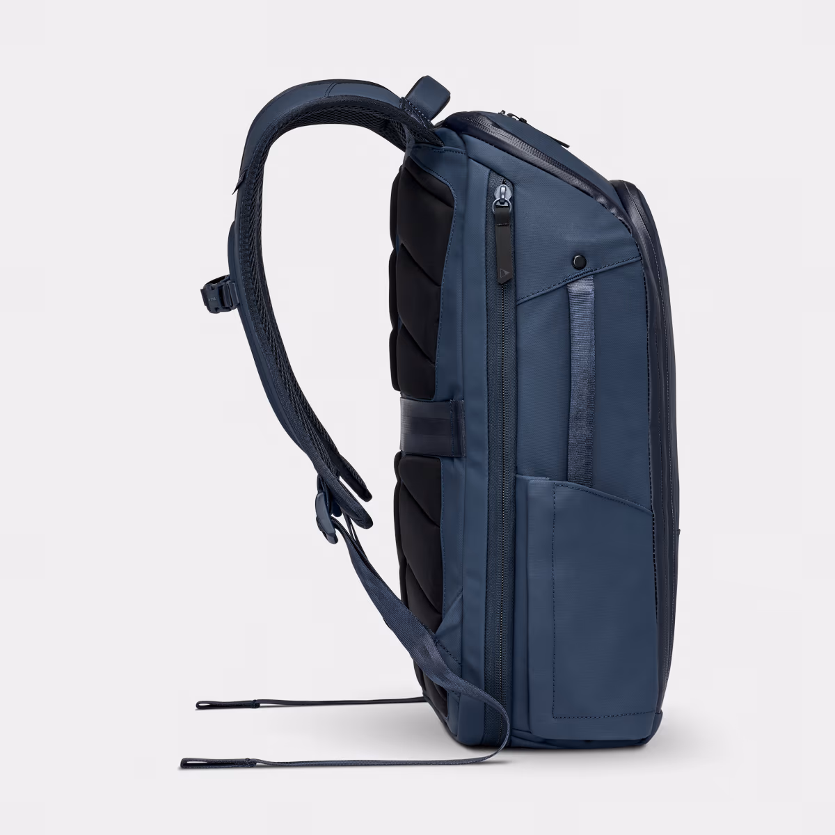 Navy - Nomatic Backpack