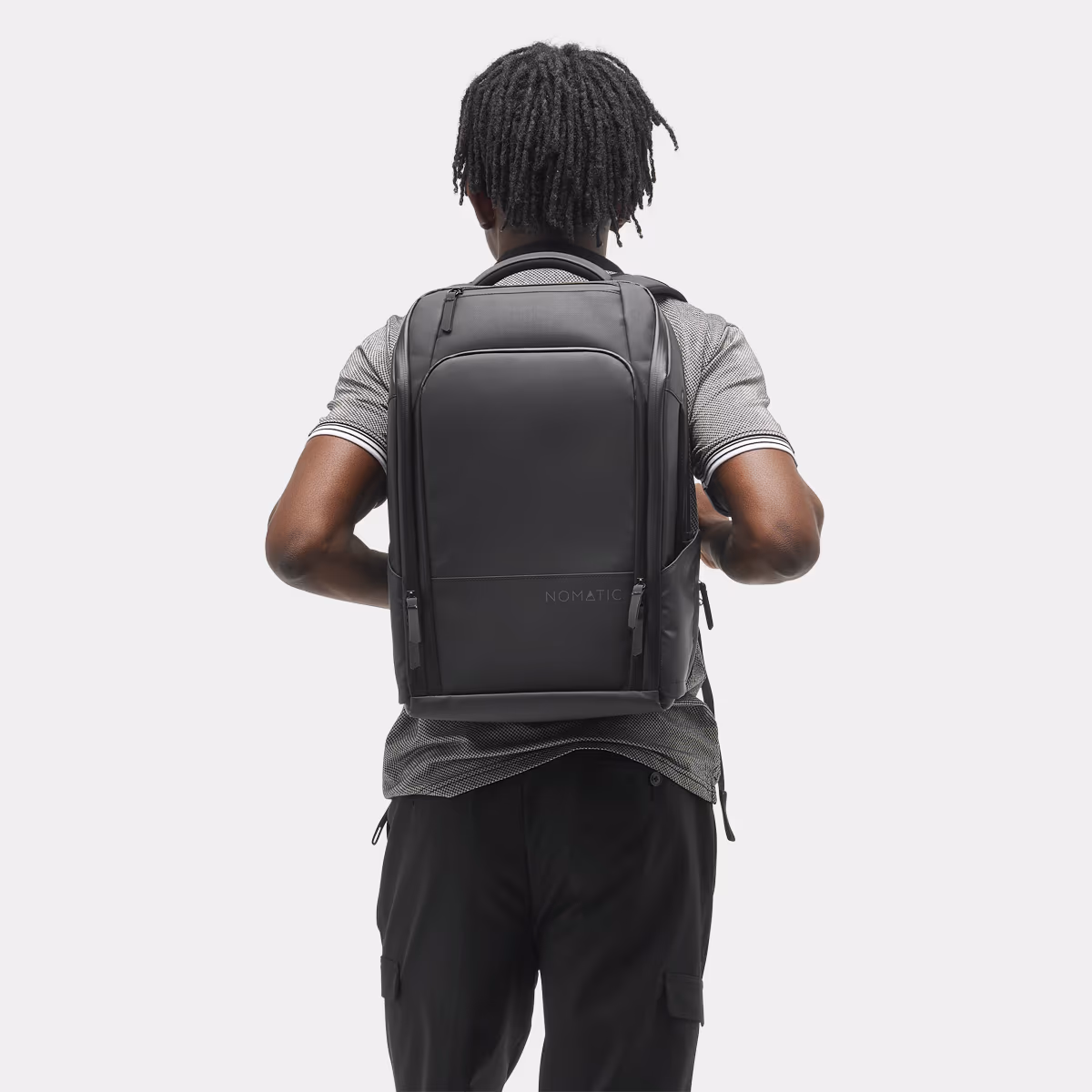 Black - Nomatic Travel Pack